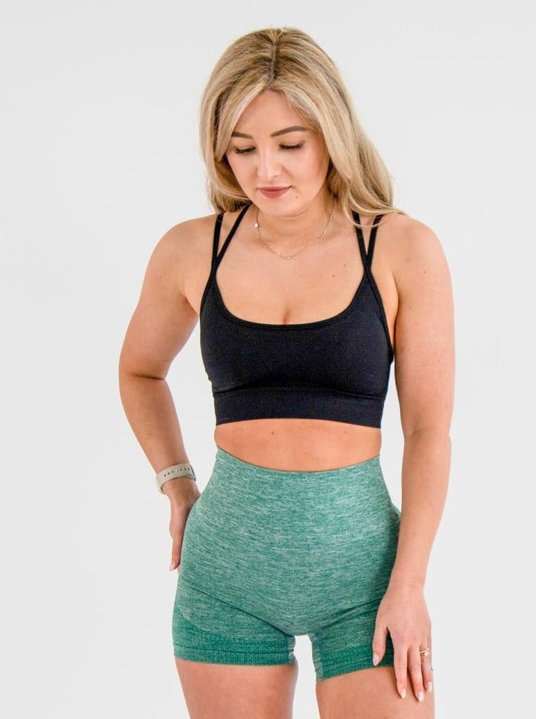 Basic Black Sports Bra - Elegxnt Clothing
